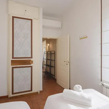 Corno - Ultimo Piano Con Ascensore Apartman *