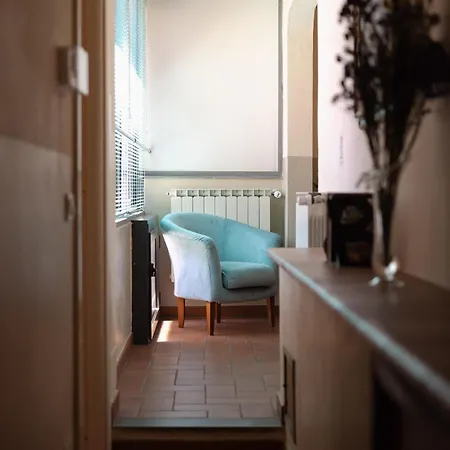 Corno - Ultimo Piano Con Ascensore Apartman